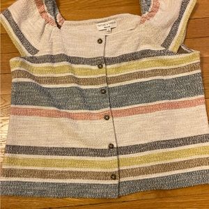 New, never worn Madewell texture and thread top.